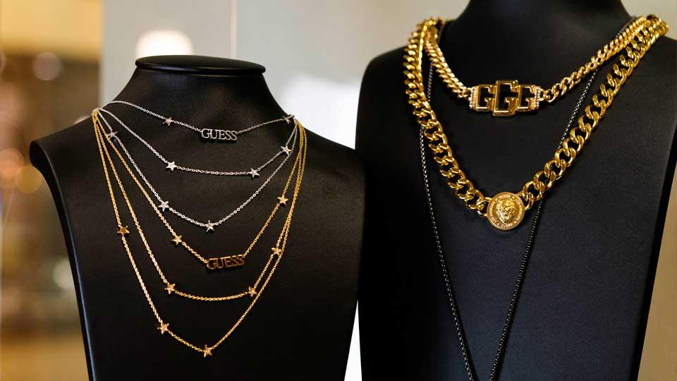 Collares y Gargantillas Oro