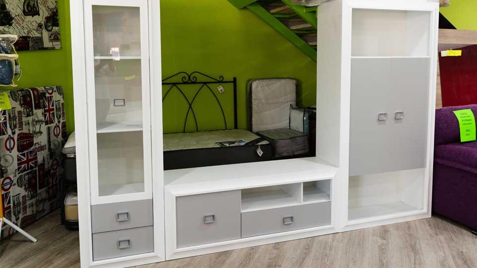 Salones y Mueble auxiliar