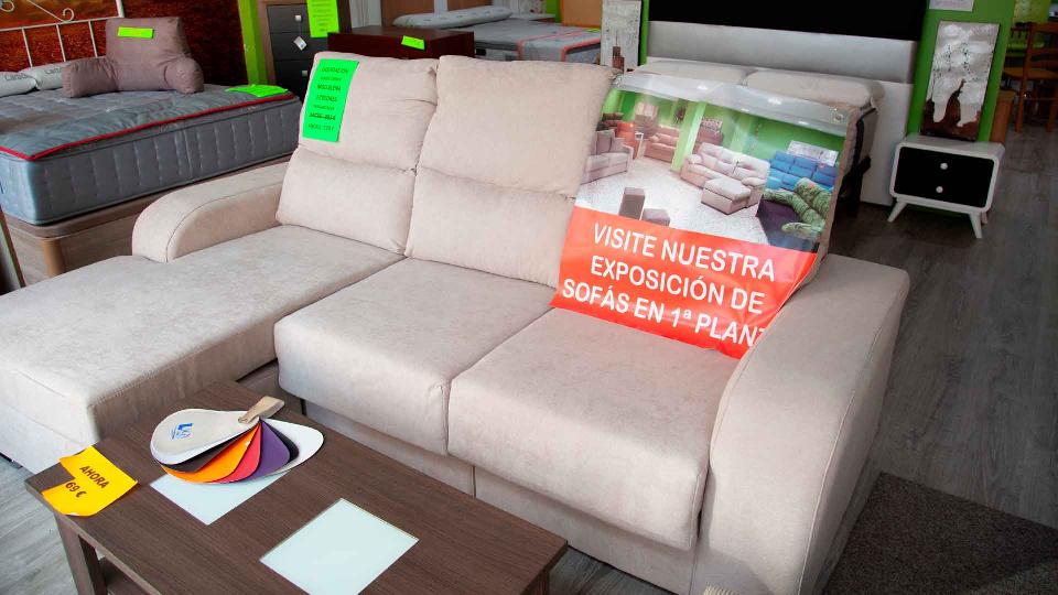 Sofá Chaise Longue Modelo Elena